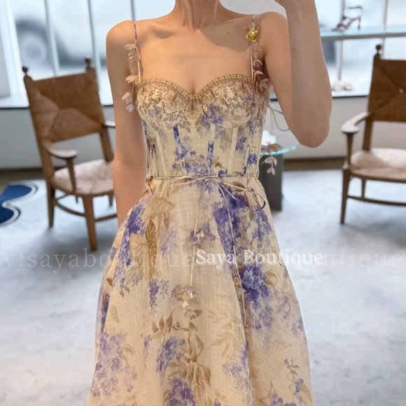 Designer-Style Floral Picnic Blue and Cream Midi Dress with Tie Straps - Picture 8 of 12